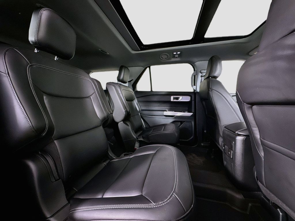 Thumbnail: 2024 Ford Explorer - 35