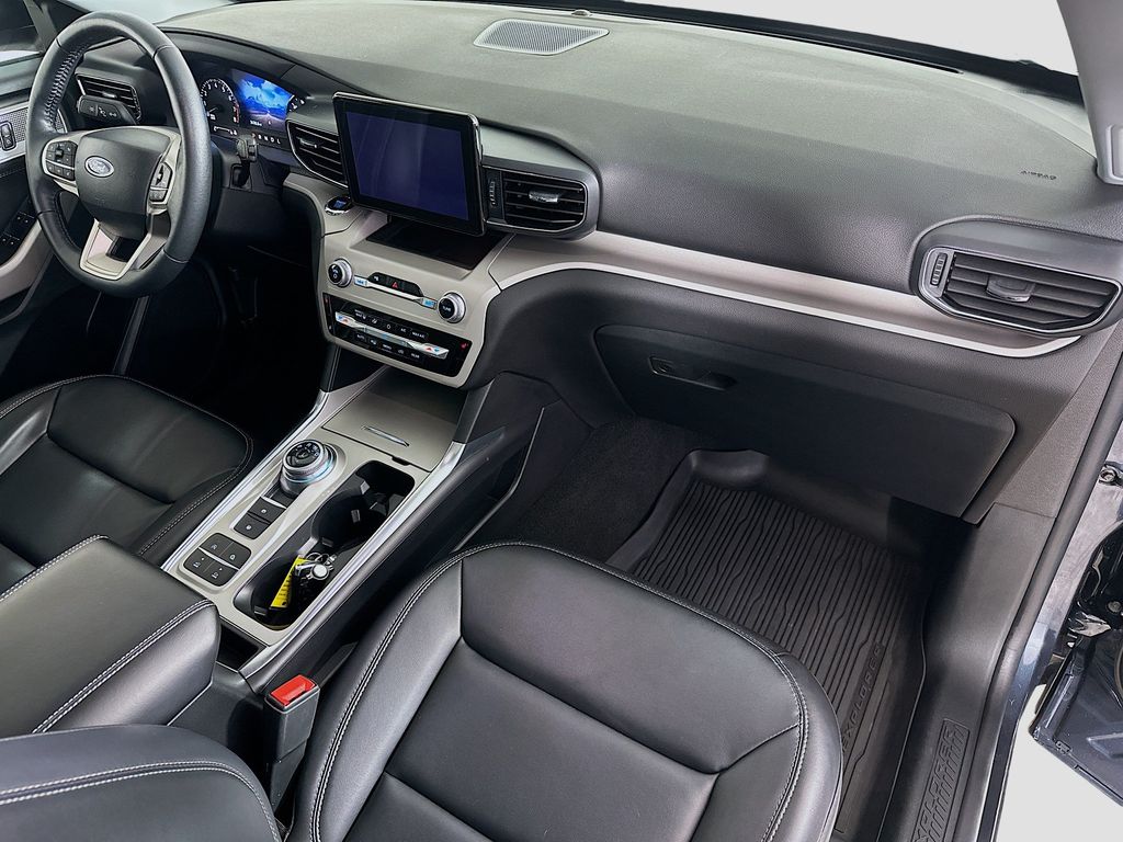 Thumbnail: 2024 Ford Explorer - 36