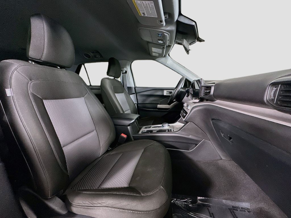 Thumbnail: 2024 Ford Explorer - 12