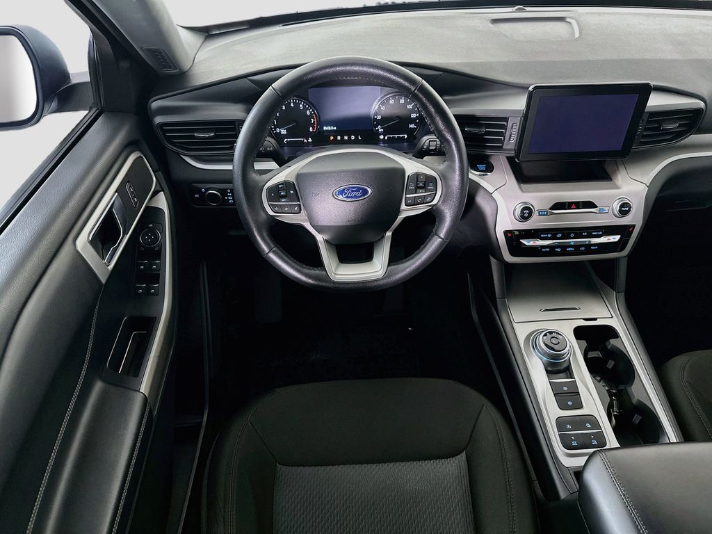 Thumbnail: 2024 Ford Explorer - 10
