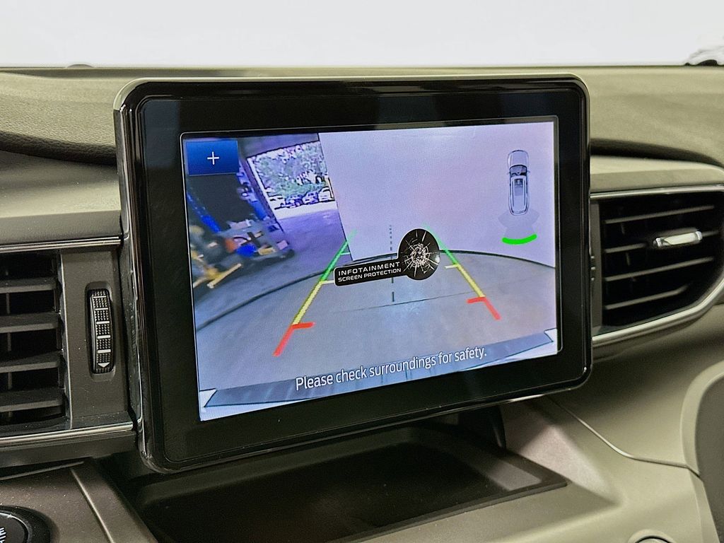 2022 Ford Explorer XLT 28