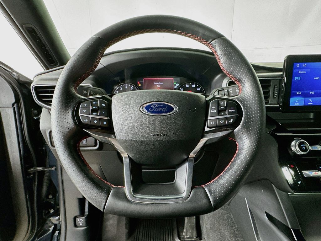 Thumbnail: 2023 Ford Explorer - 15