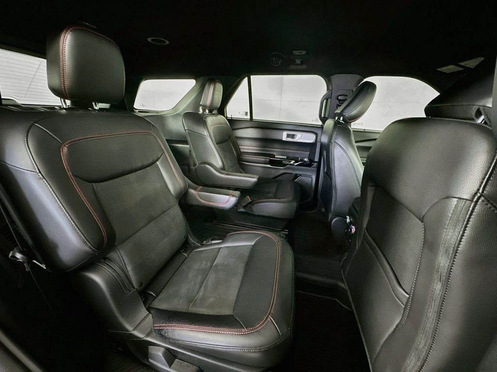 Thumbnail: 2023 Ford Explorer - 33