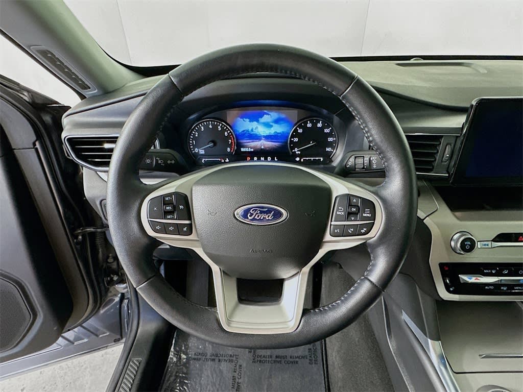 2023 Ford Explorer XLT 15