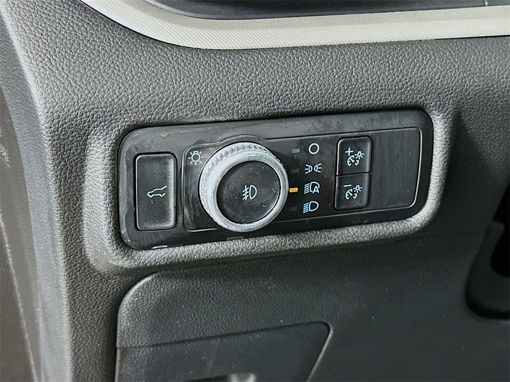 2023 Ford Explorer XLT 27