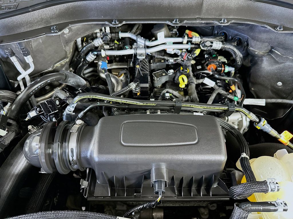 Image 10 of 2023 Ford Explorer