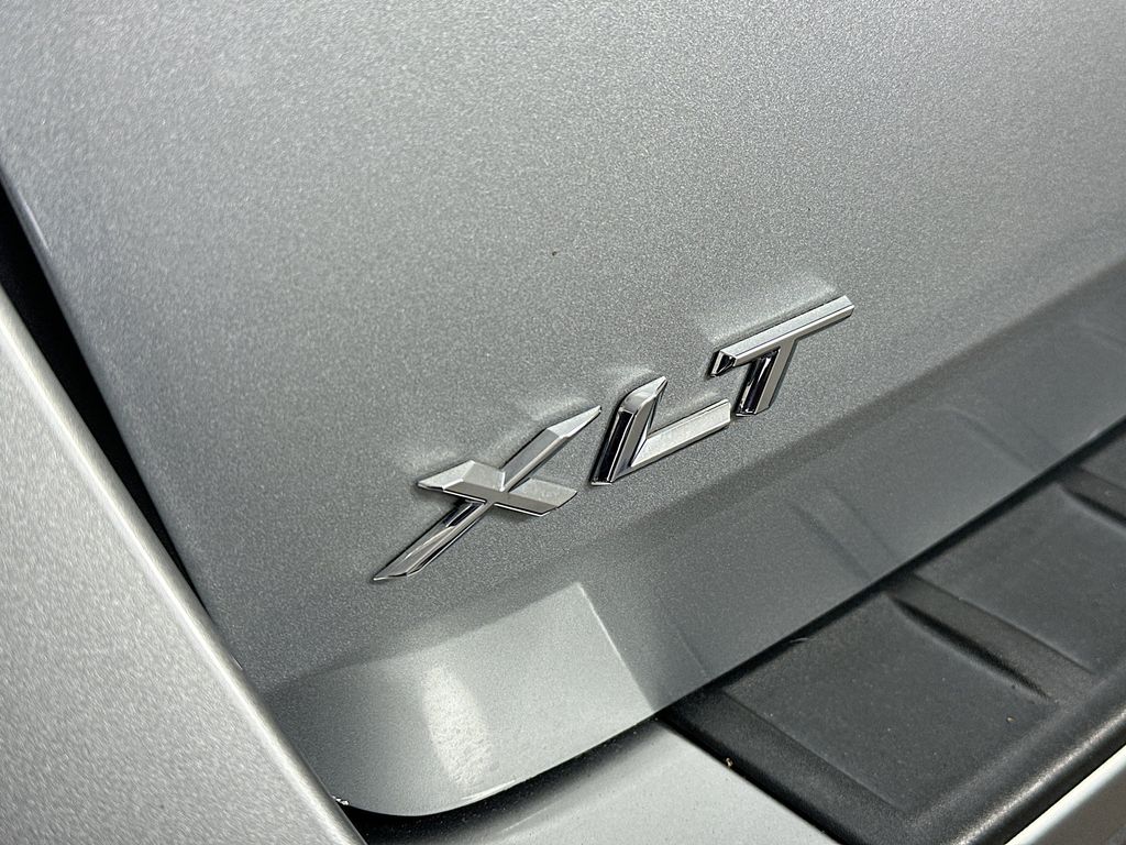Thumbnail: 2023 Ford Explorer - 7