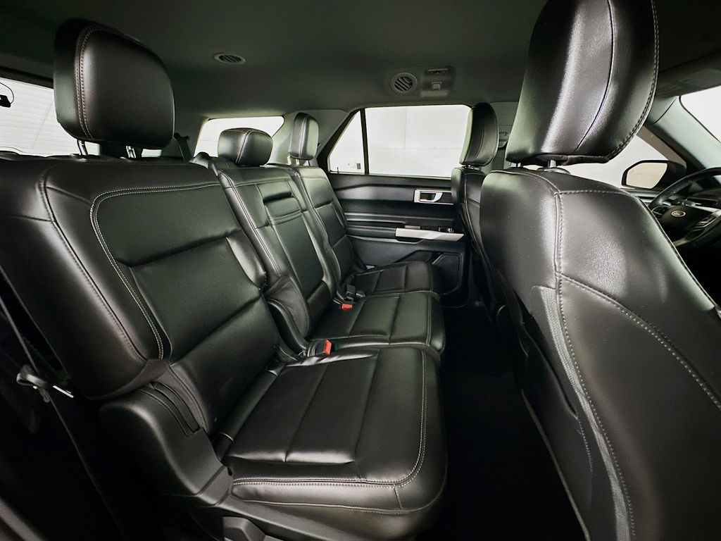 Thumbnail: 2023 Ford Explorer - 31