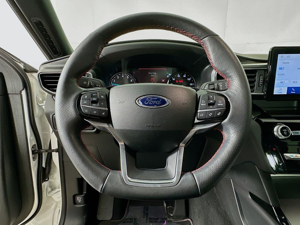 Thumbnail: 2024 Ford Explorer - 15