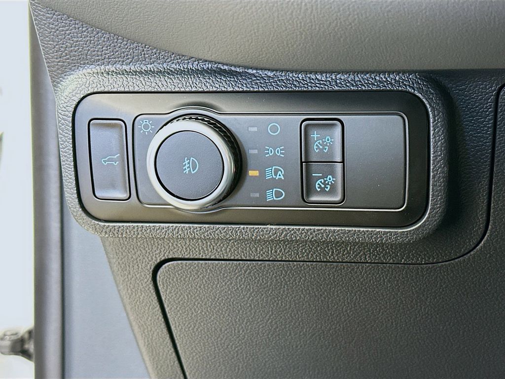 Thumbnail: 2026 Ford Explorer - 26