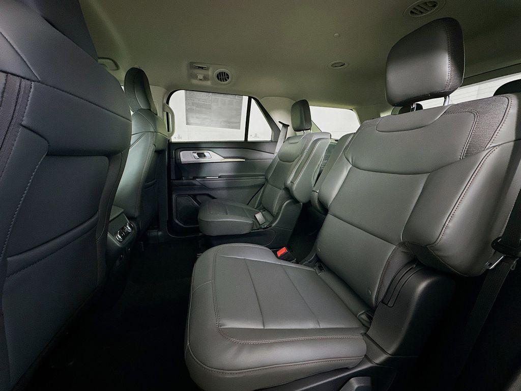 Thumbnail: 2026 Ford Explorer - 13