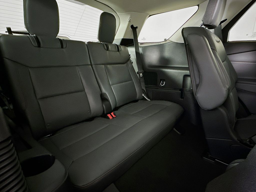 Thumbnail: 2026 Ford Explorer - 31