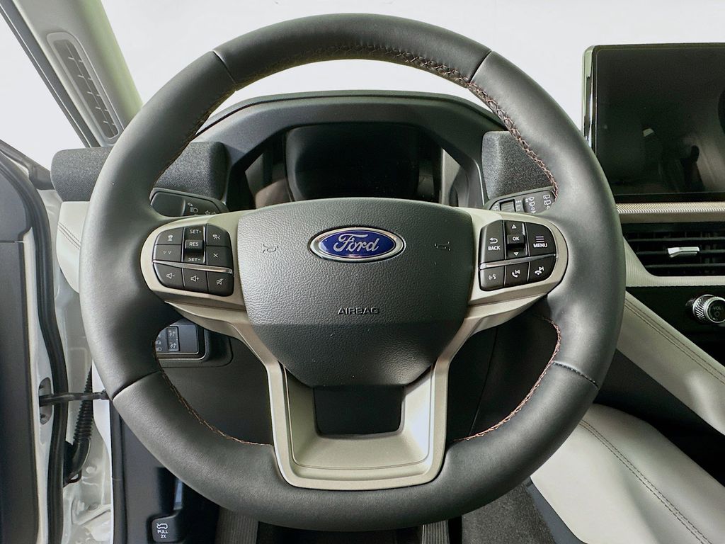 Thumbnail: 2026 Ford Explorer - 15