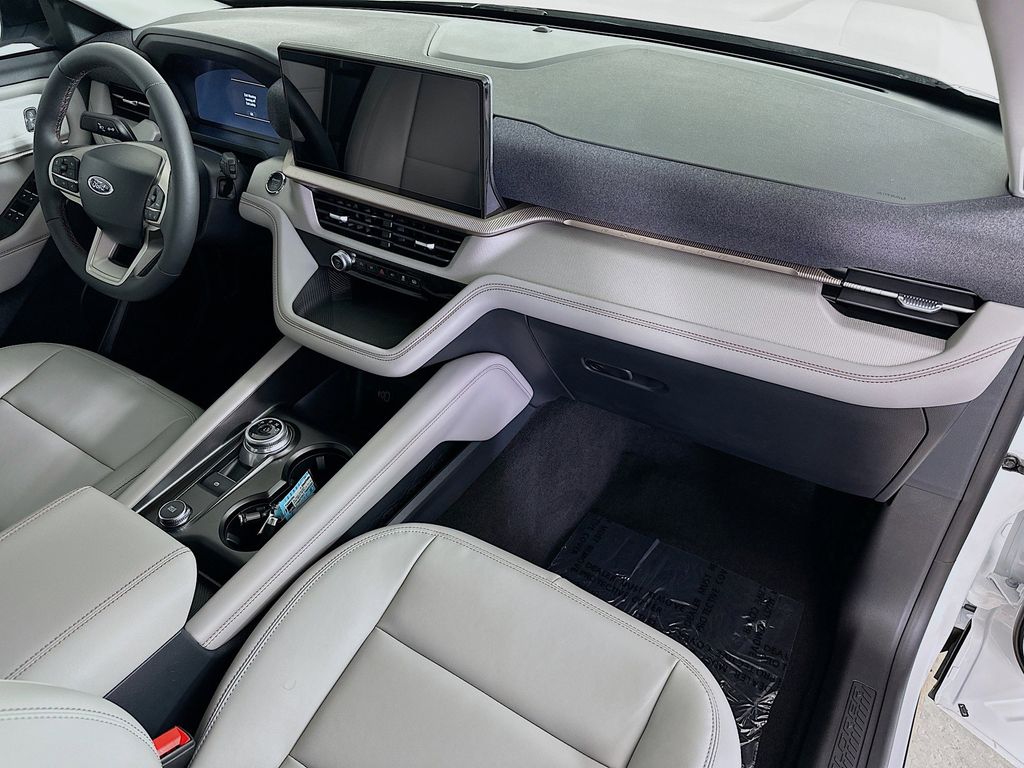 Thumbnail: 2026 Ford Explorer - 33