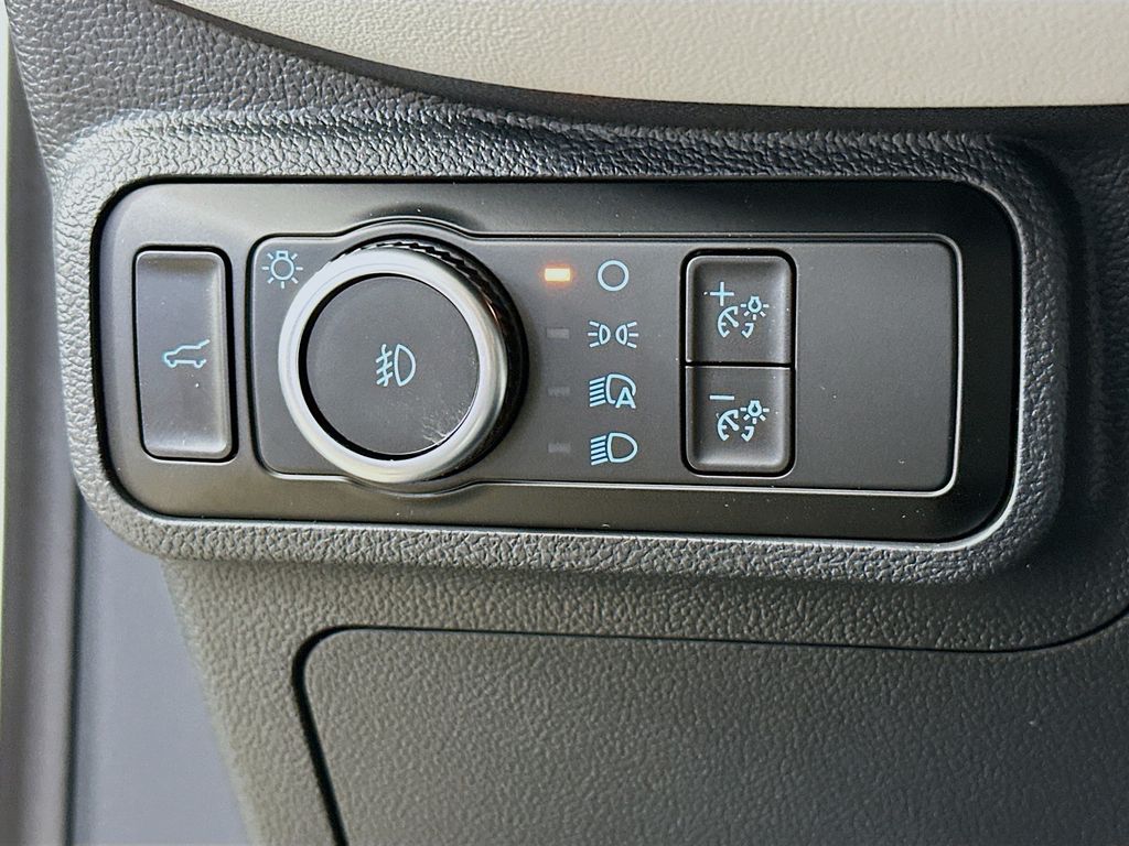 Thumbnail: 2026 Ford Explorer - 26