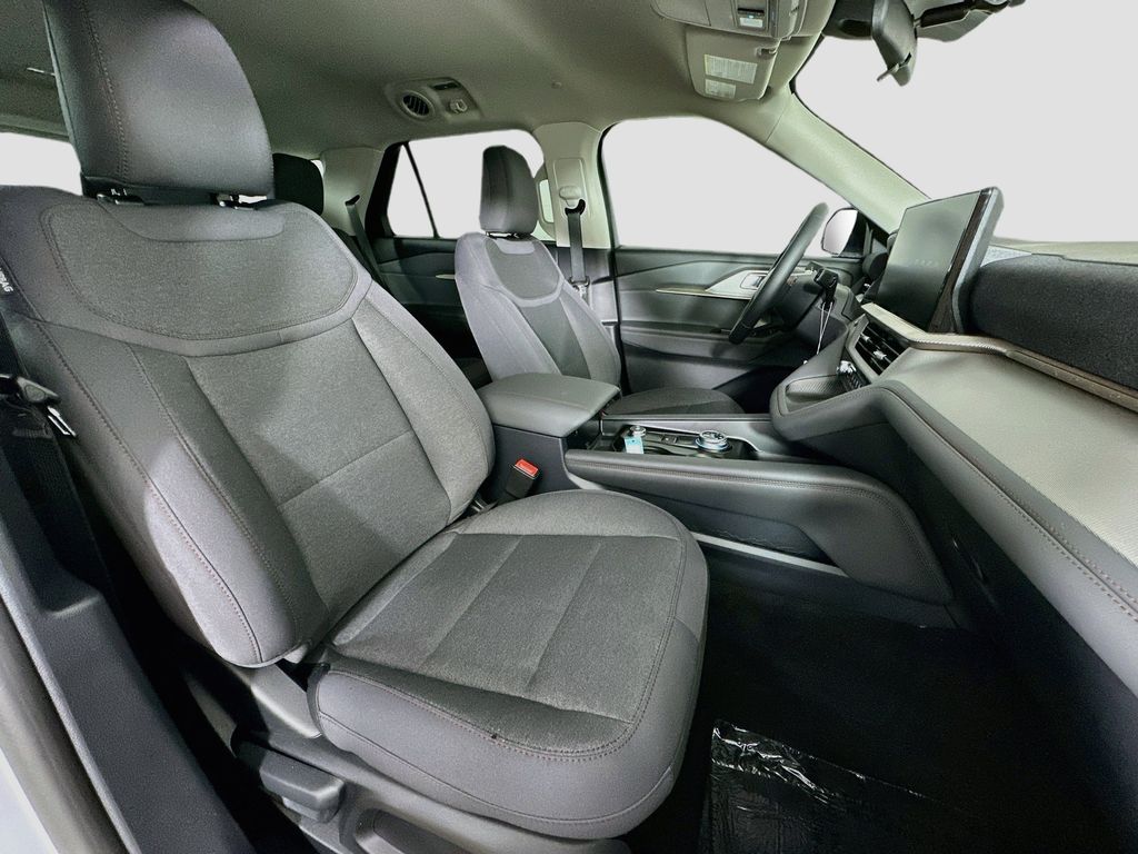 Thumbnail: 2026 Ford Explorer - 12