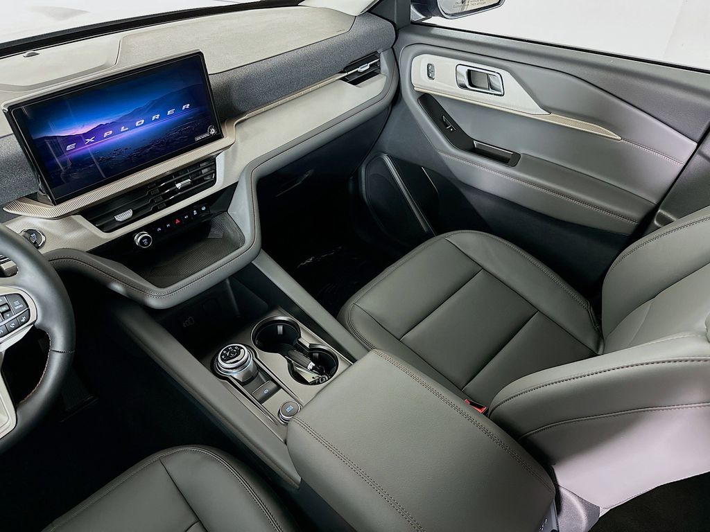 Thumbnail: 2026 Ford Explorer - 14