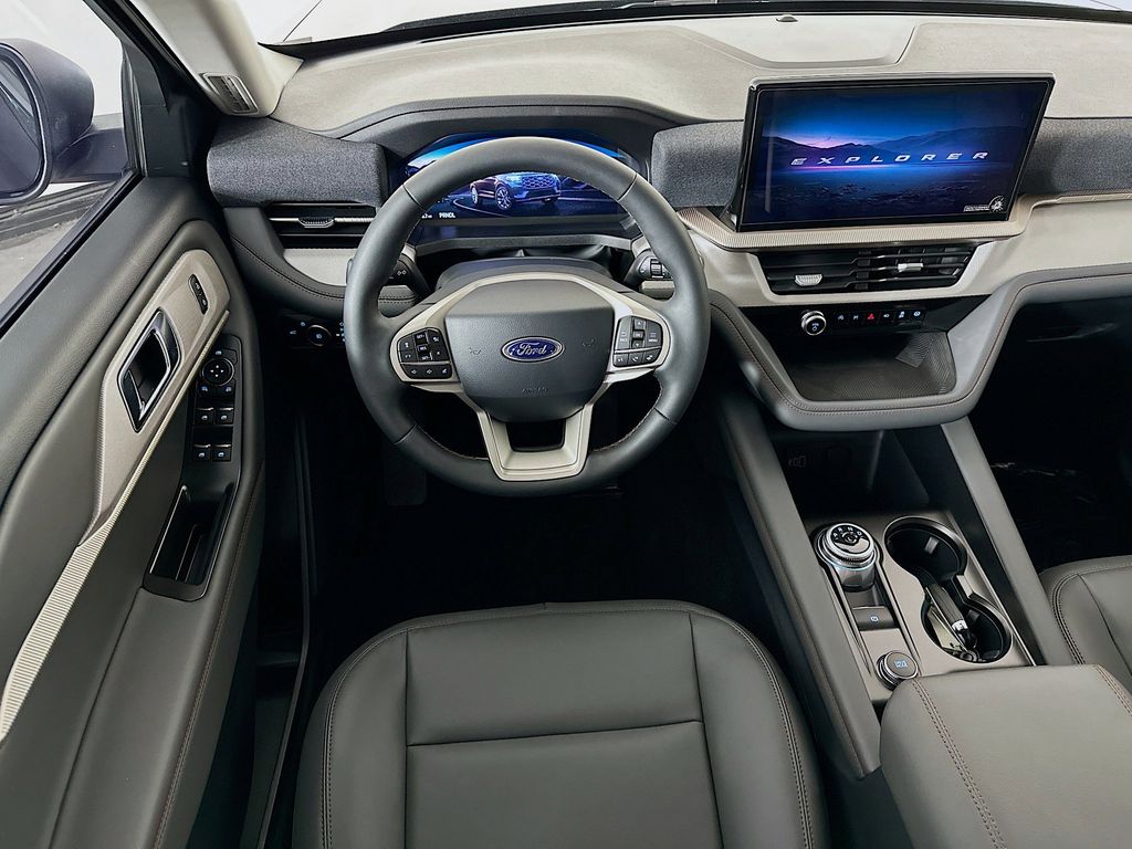 Thumbnail: 2026 Ford Explorer - 10