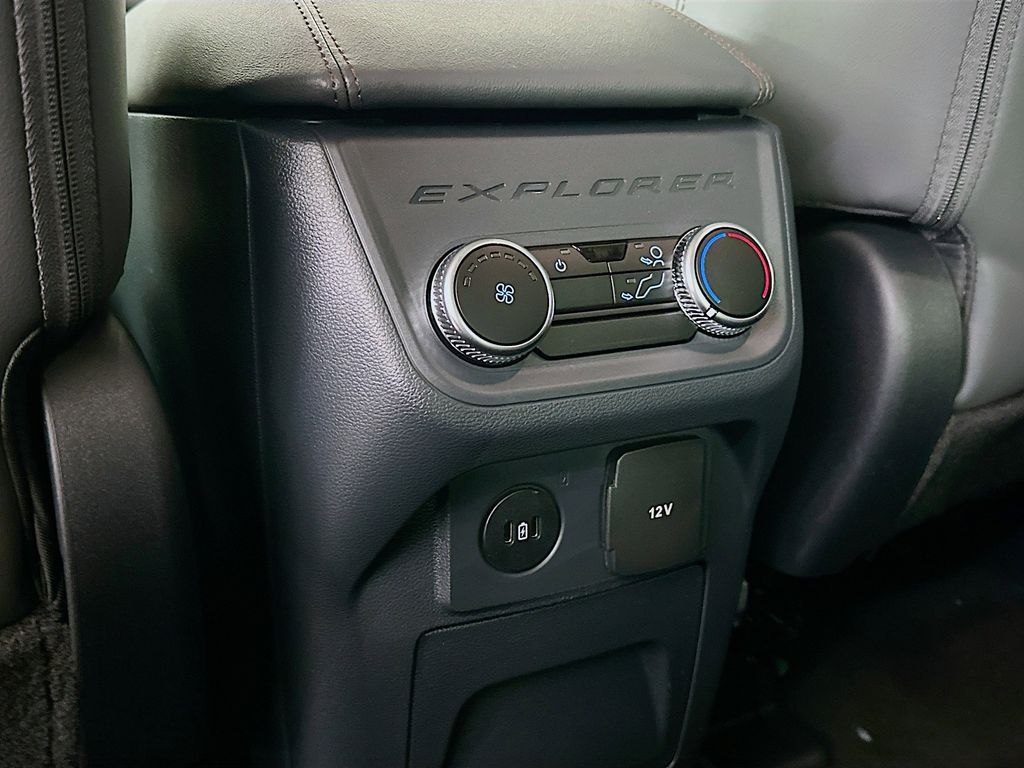 Thumbnail: 2026 Ford Explorer - 21