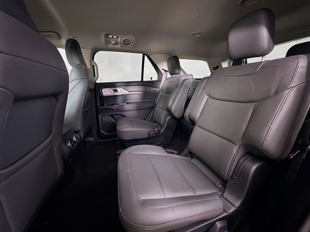 Thumbnail: 2026 Ford Explorer - 13