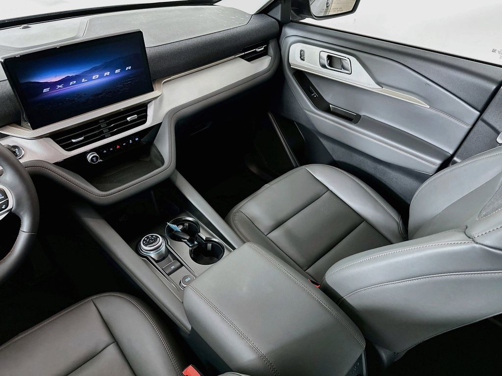Thumbnail: 2026 Ford Explorer - 14
