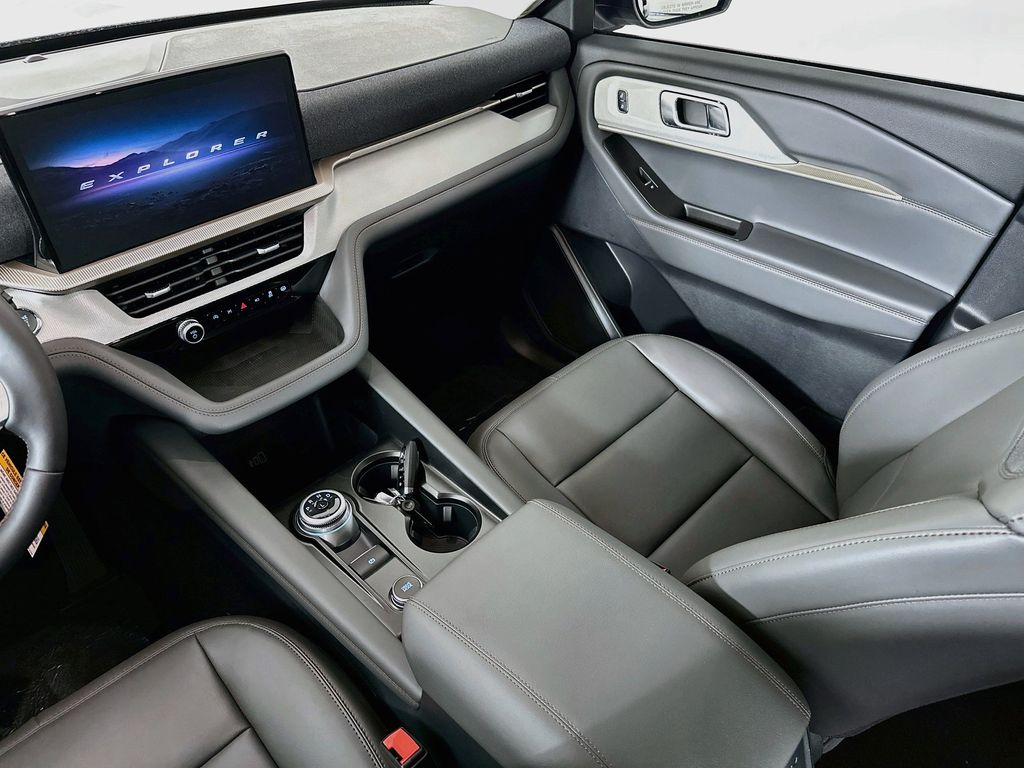 Thumbnail: 2026 Ford Explorer - 17