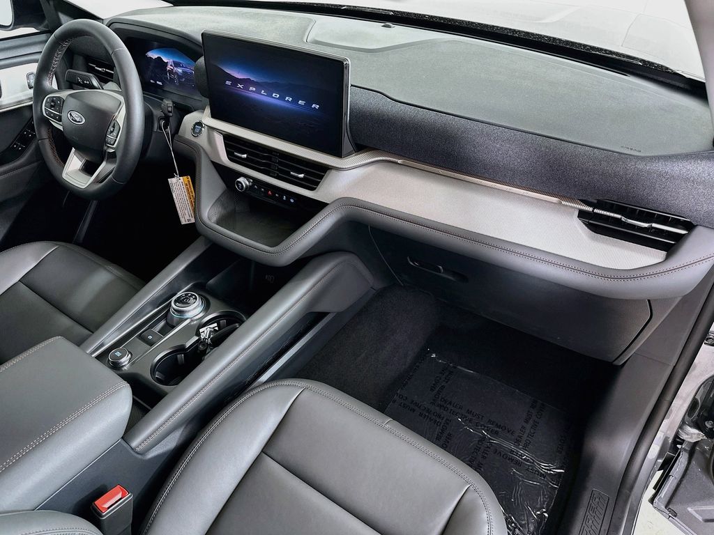 Thumbnail: 2026 Ford Explorer - 15