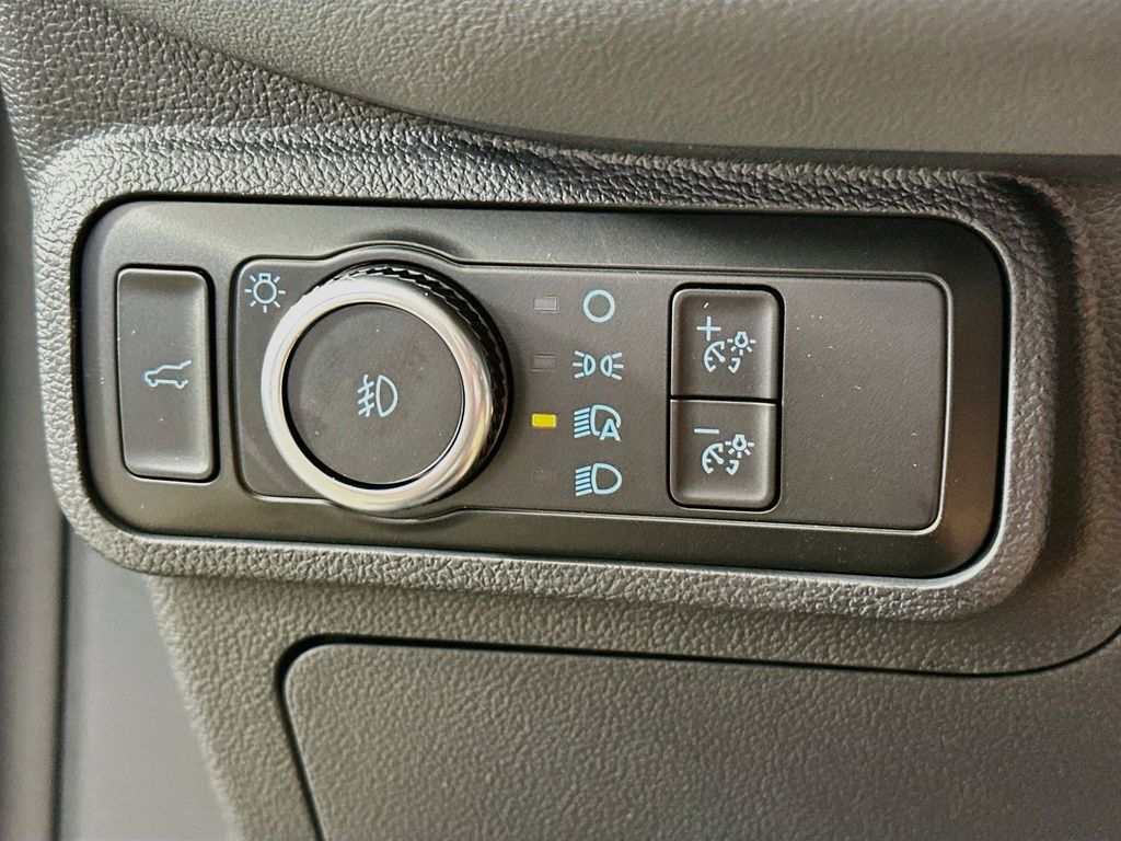 Thumbnail: 2026 Ford Explorer - 27