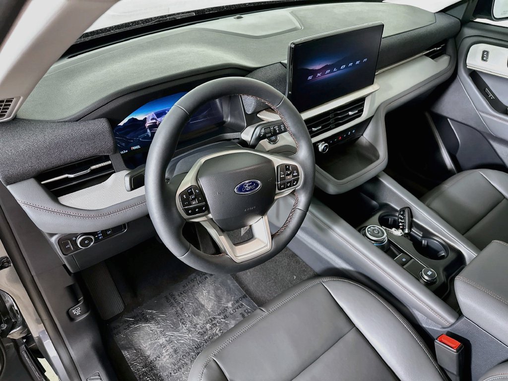 Thumbnail: 2026 Ford Explorer - 2