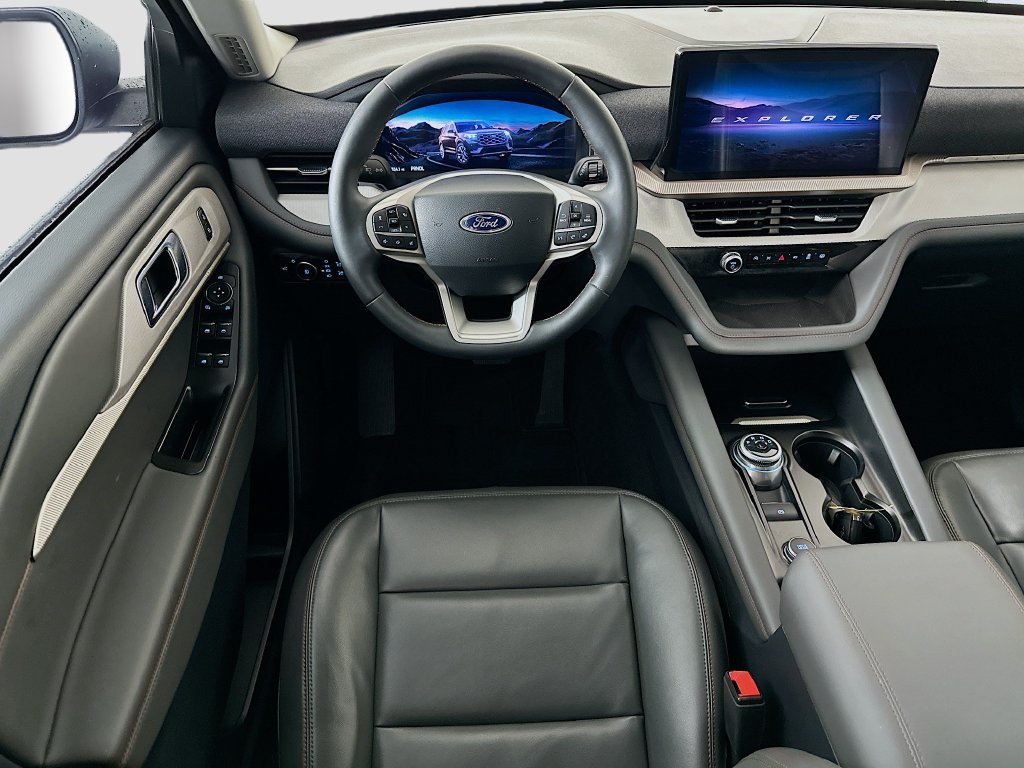 Thumbnail: 2025 Ford Explorer - 10