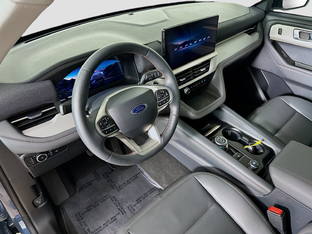 Thumbnail: 2025 Ford Explorer - 2