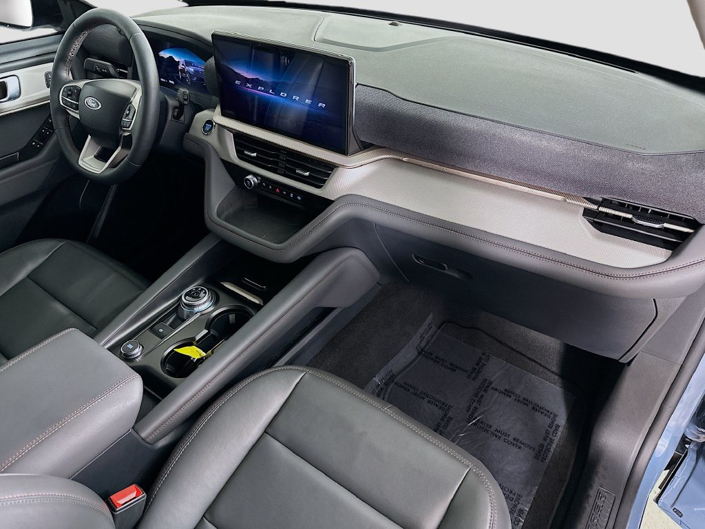 Thumbnail: 2025 Ford Explorer - 15