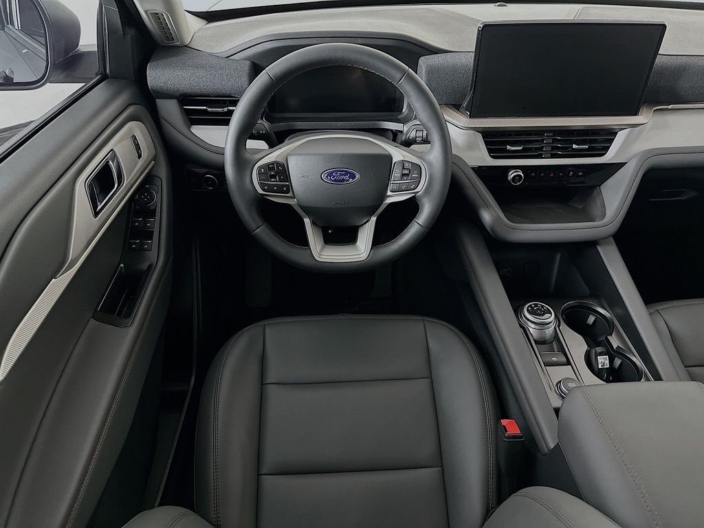Thumbnail: 2026 Ford Explorer - 10