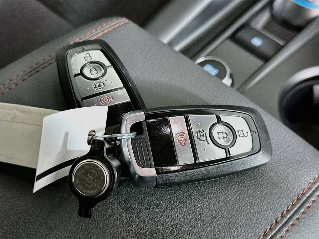 Thumbnail: 2026 Ford Explorer - 20