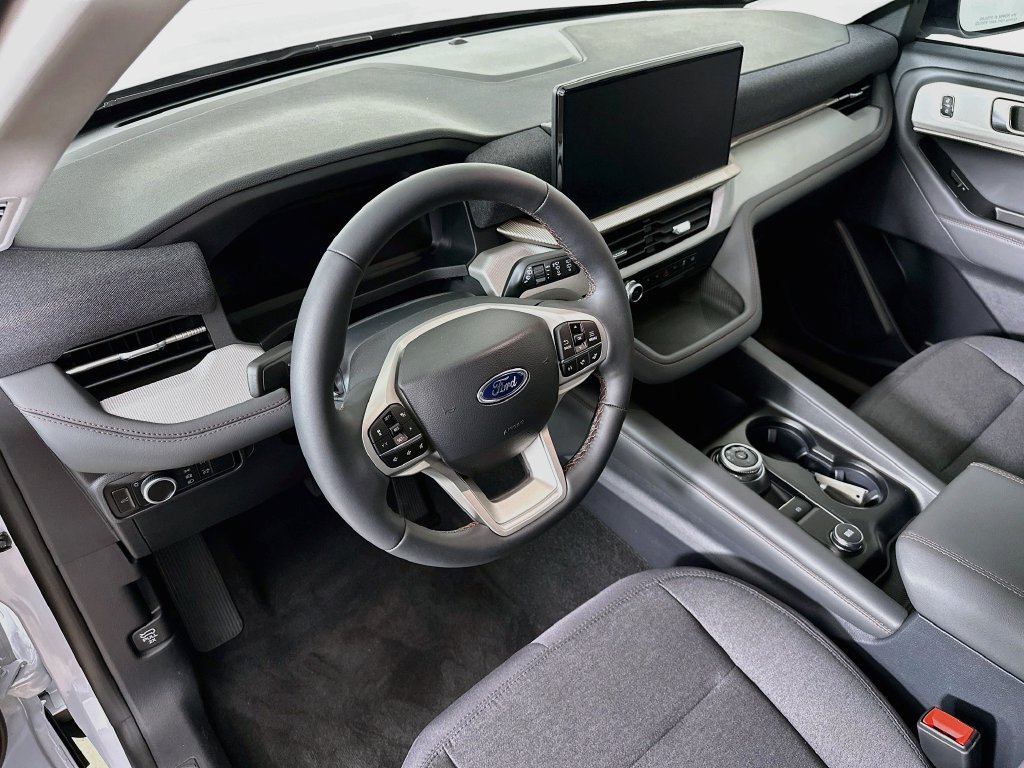Thumbnail: 2026 Ford Explorer - 2