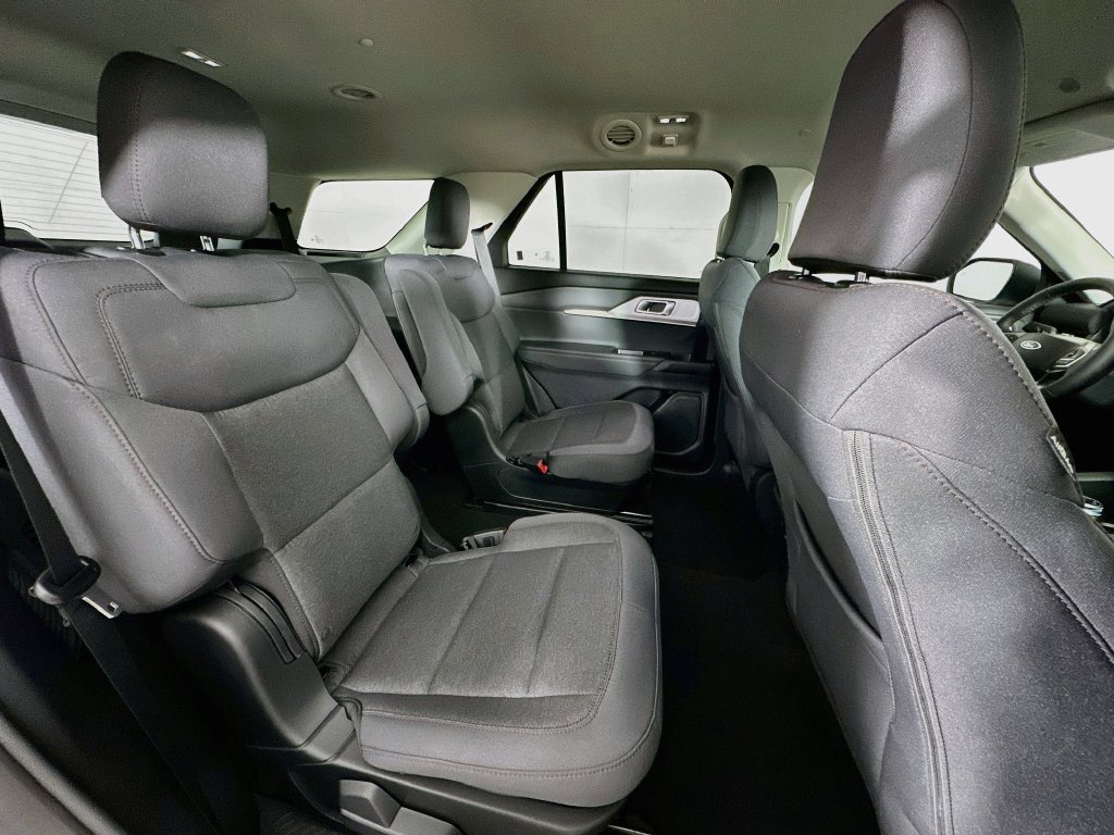 Thumbnail: 2026 Ford Explorer - 31