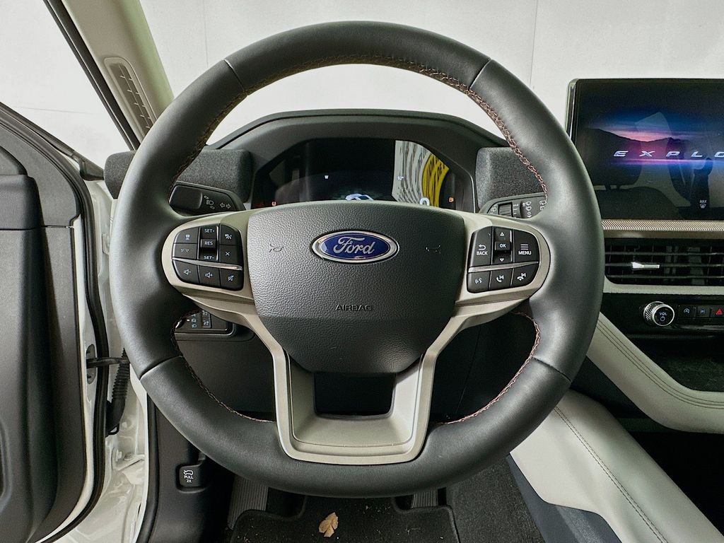 Thumbnail: 2025 Ford Explorer - 14