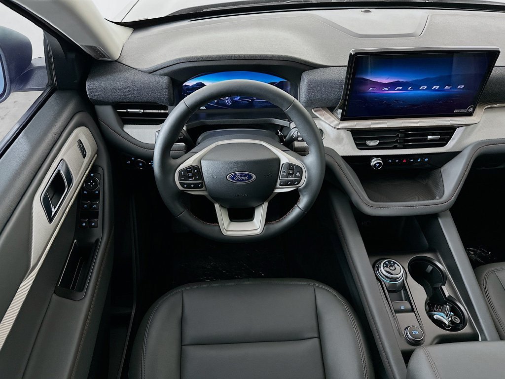 Thumbnail: 2026 Ford Explorer - 10
