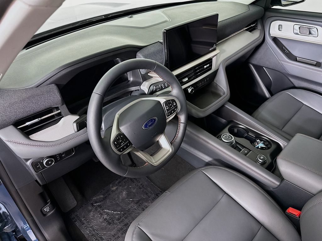 Thumbnail: 2026 Ford Explorer - 2