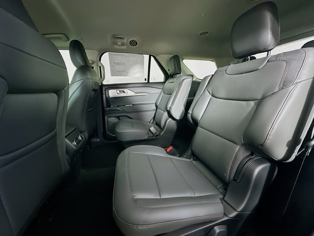 Thumbnail: 2026 Ford Explorer - 13