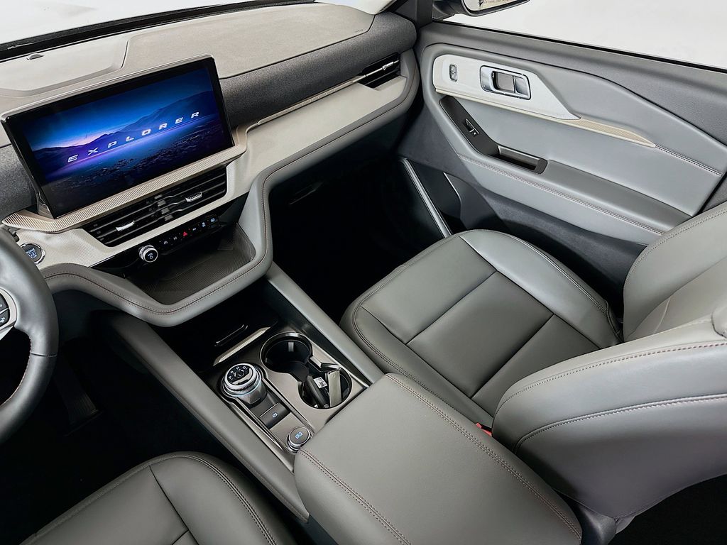 Thumbnail: 2025 Ford Explorer - 17