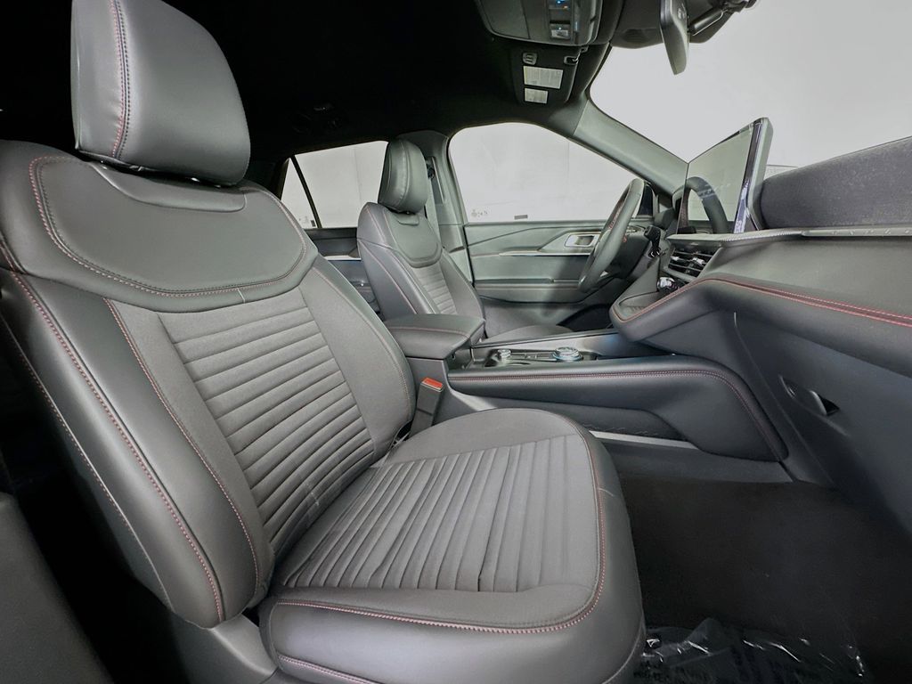 Thumbnail: 2025 Ford Explorer - 12