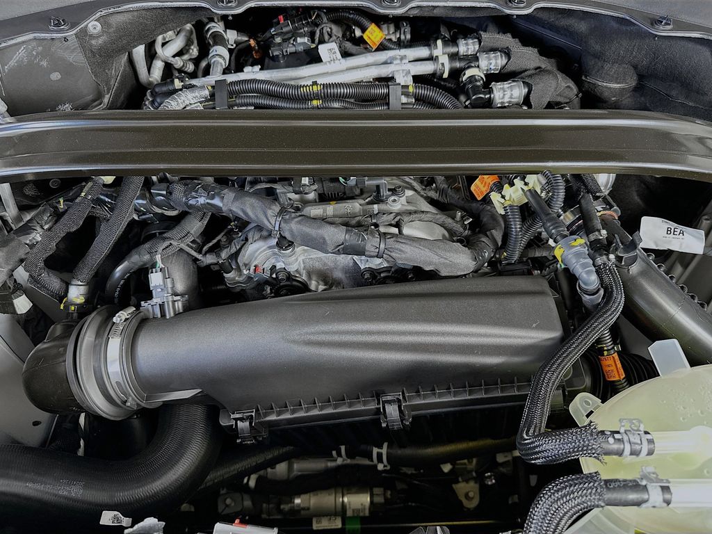 Thumbnail: 2025 Ford Explorer - 9