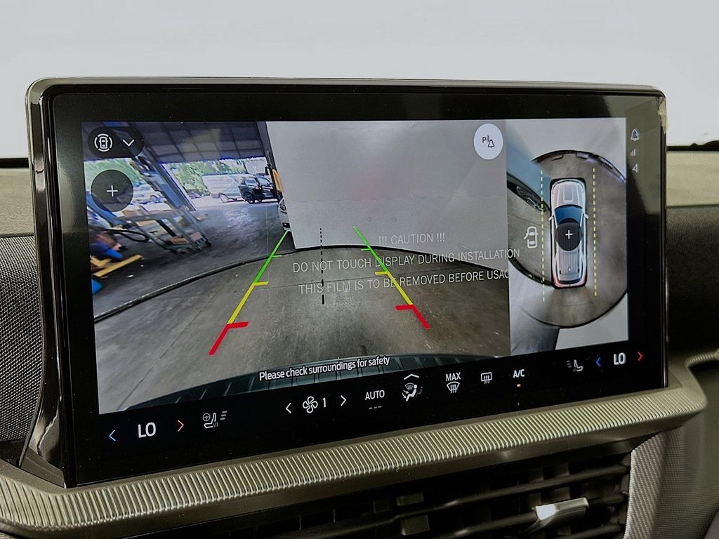 Thumbnail: 2025 Ford Explorer - 28