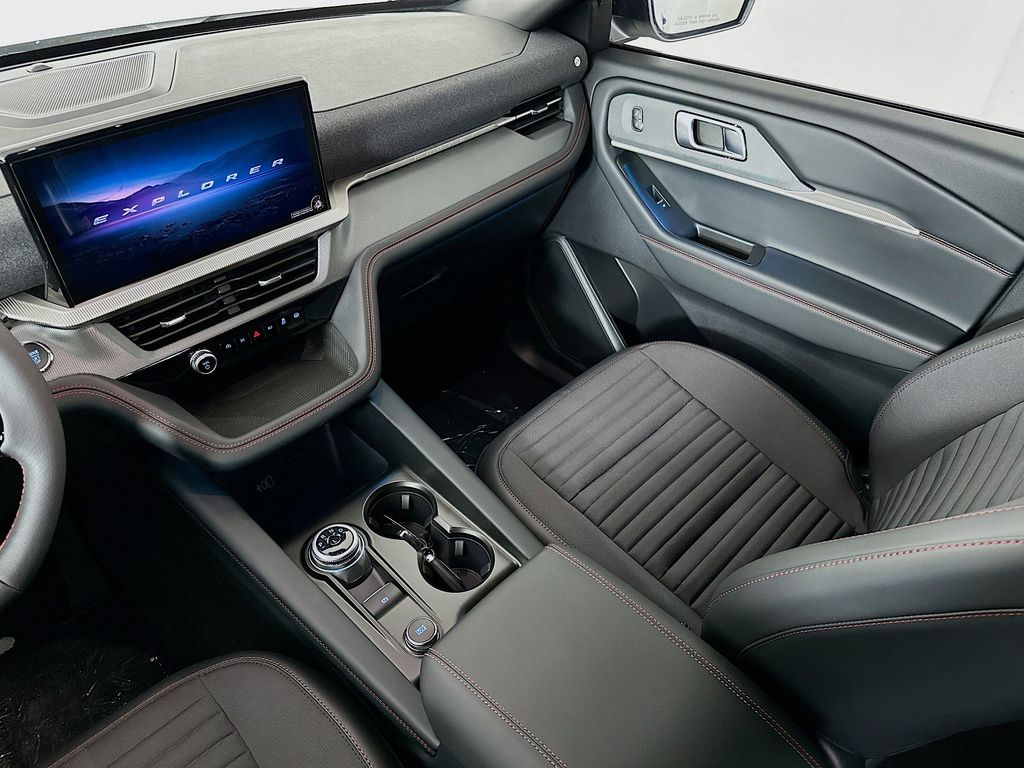 Thumbnail: 2026 Ford Explorer - 14