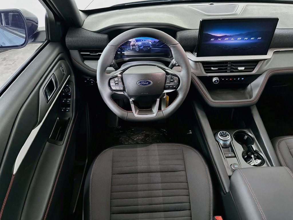 Thumbnail: 2026 Ford Explorer - 10