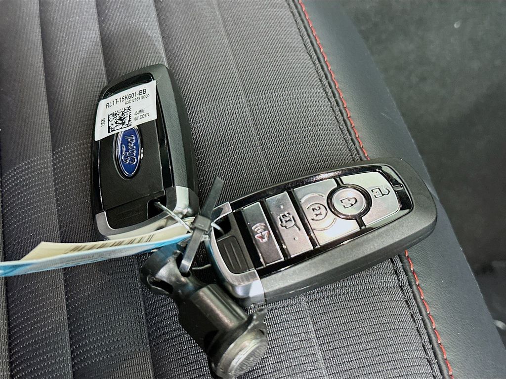 Thumbnail: 2026 Ford Explorer - 20