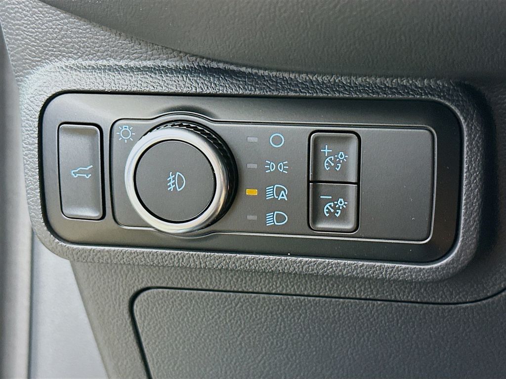 Thumbnail: 2026 Ford Explorer - 26