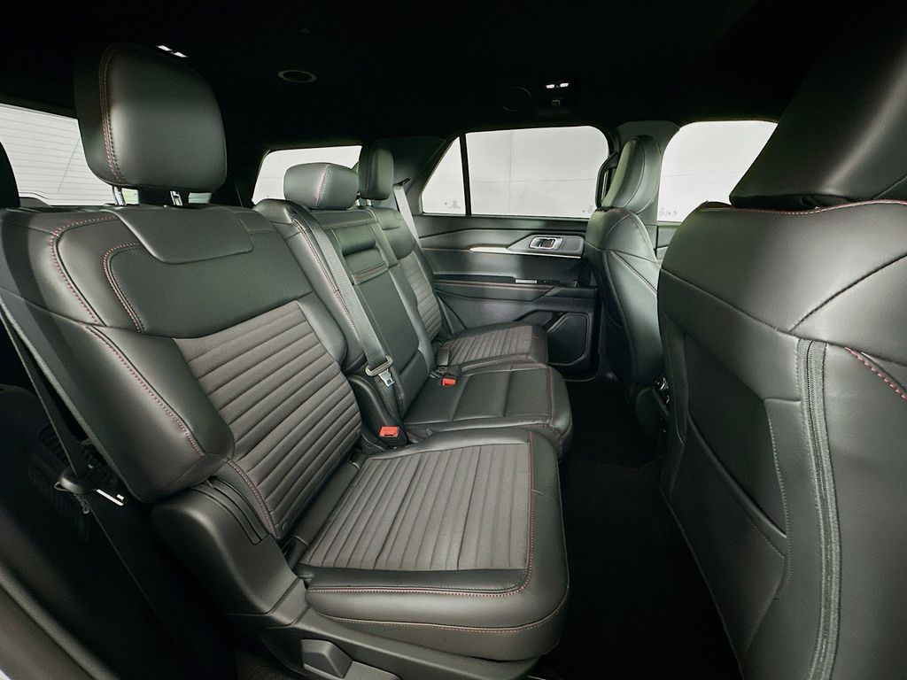 Thumbnail: 2026 Ford Explorer - 32