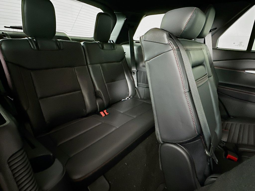 Thumbnail: 2026 Ford Explorer - 31